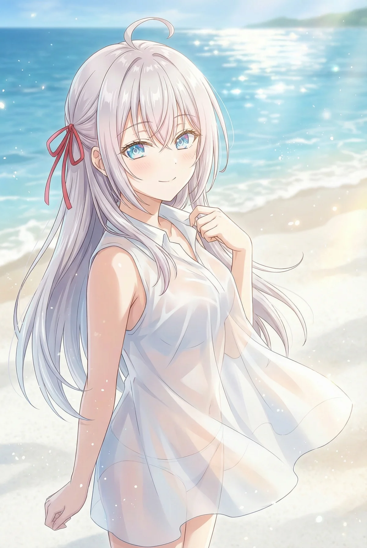 『ロシア語でデレる隣のアーリャさん』のアーリャが、夏のビーチで濡れた白いシャツをまとい、可憐な笑顔を見せています。水着が透けて見える魅力的なシーンです。