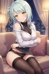 【小柳 香穂】夜の誘惑！ソファーで魅せる笑顔